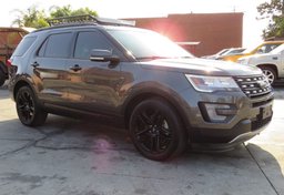 2017 Ford Explorer - Image 4