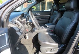 2017 Ford Explorer - Image 30