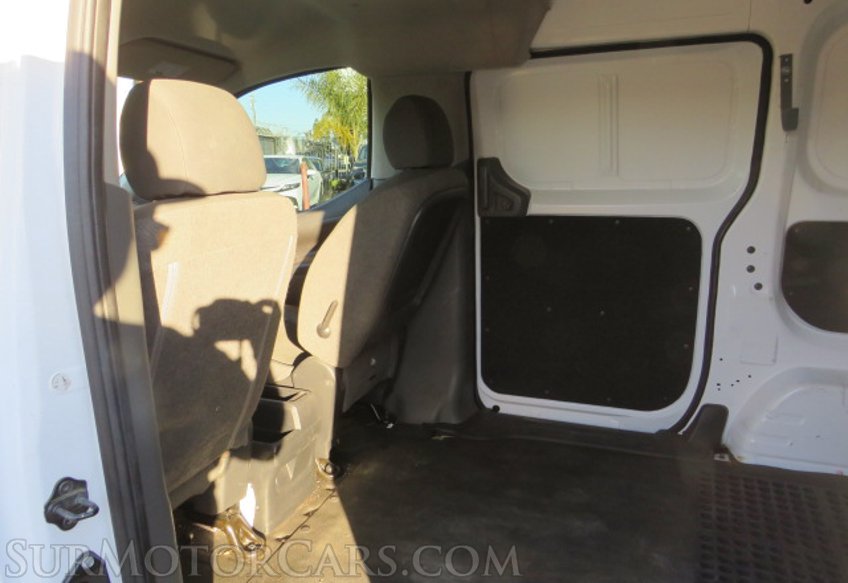2019 Nissan NV200 Compact Cargo - Image 27