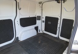 2019 Nissan NV200 Compact Cargo - Image 26