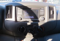 2019 Nissan NV200 Compact Cargo - Image 35