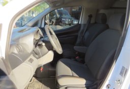 2019 Nissan NV200 Compact Cargo - Image 23