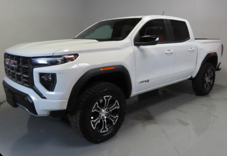 2024 GMC Canyon