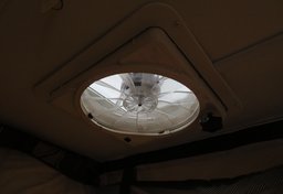 2016 Starcraft Comet - Image 38