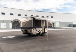 2016 Starcraft Comet - Image 3