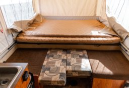 2016 Starcraft Comet - Image 24