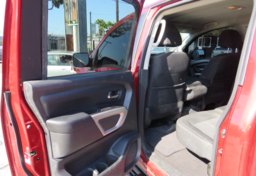 2018 Nissan Titan - Image 24