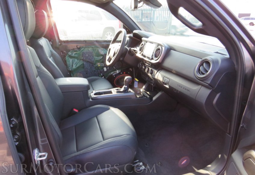 2021 Toyota Tacoma 4WD - Image 27