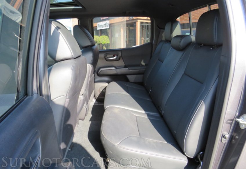 2021 Toyota Tacoma 4WD - Image 30