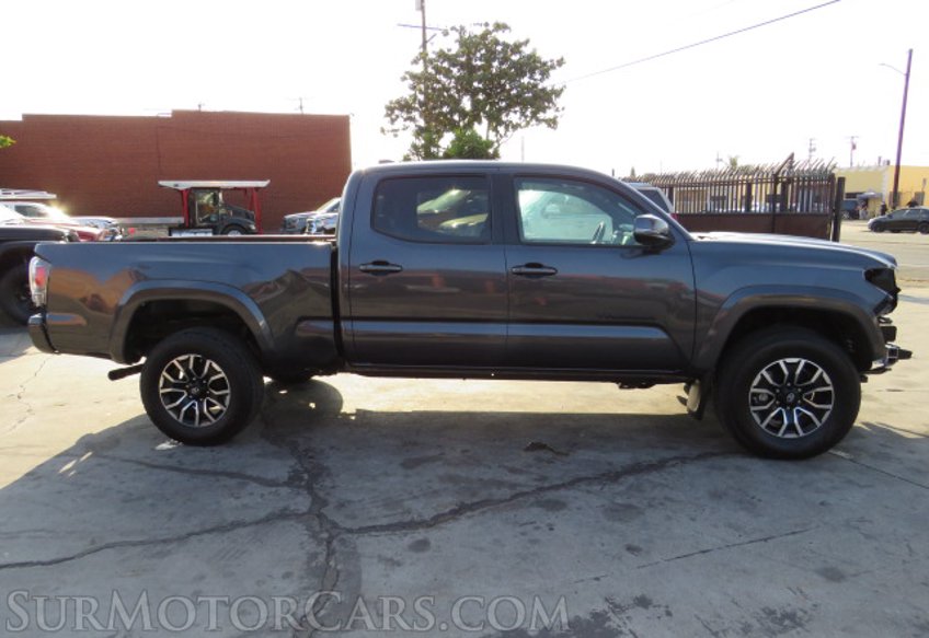 2021 Toyota Tacoma 4WD - Image 5