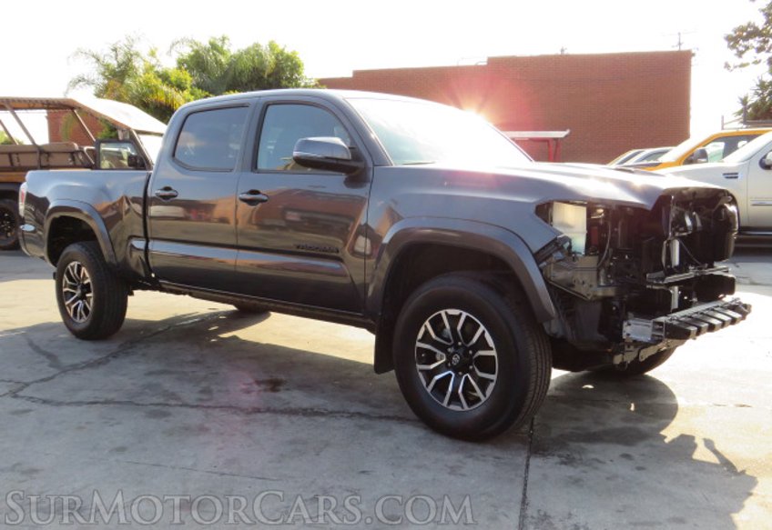 2021 Toyota Tacoma 4WD - Image 4