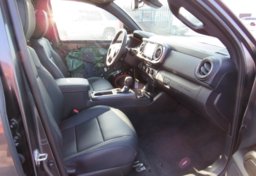 2021 Toyota Tacoma 4WD - Image 27