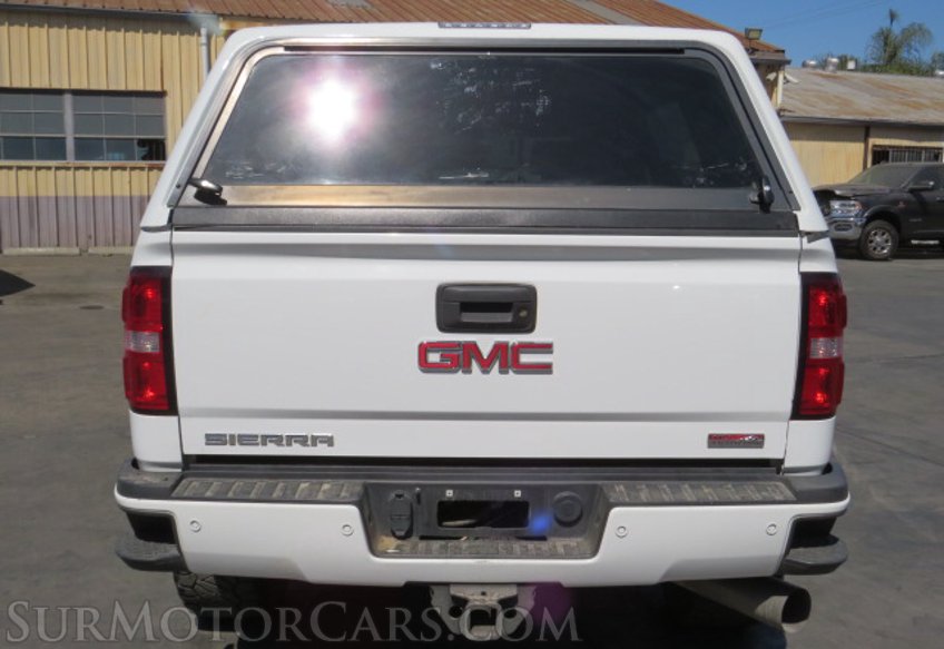 2015 GMC Sierra 2500HD available WiFi - Image 10