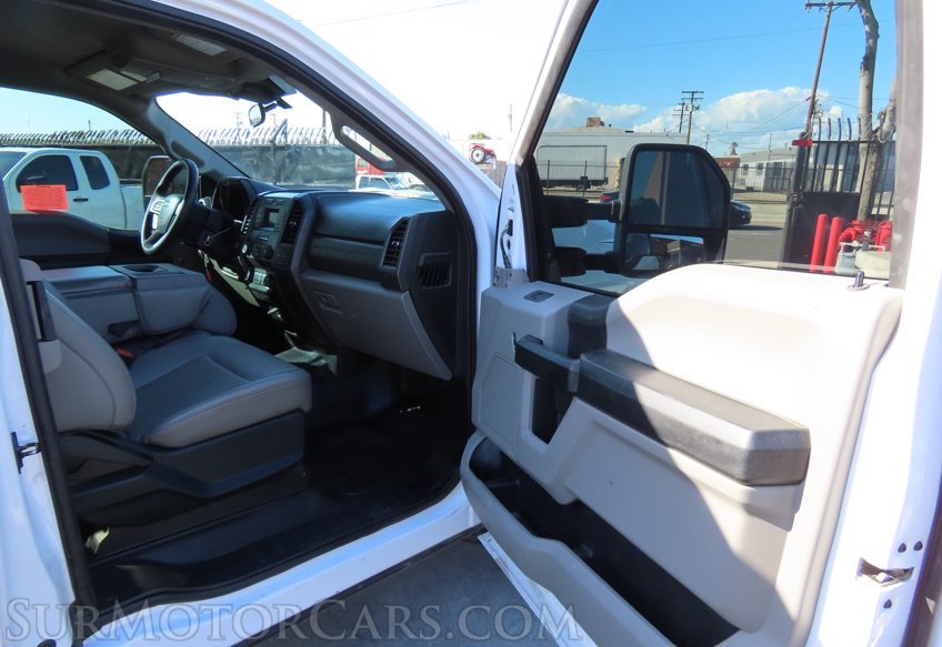 2021 Ford F-250 Super Duty - Image 21