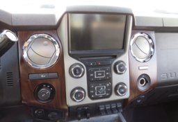 2016 Ford Super Duty F-350 SRW - Image 35