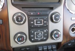 2016 Ford Super Duty F-350 SRW - Image 36