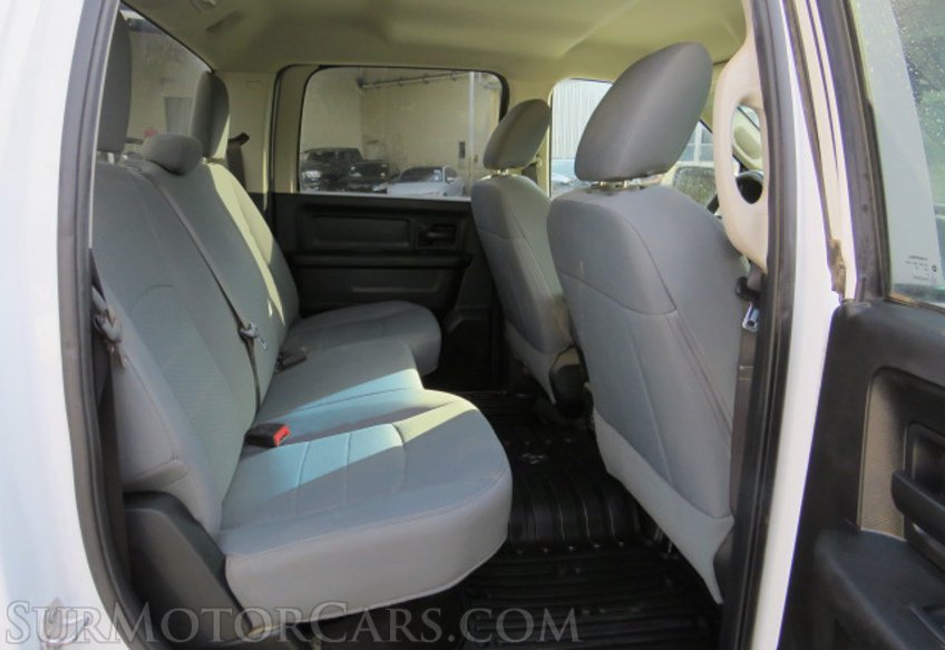 2017 Ram 1500 - Image 32