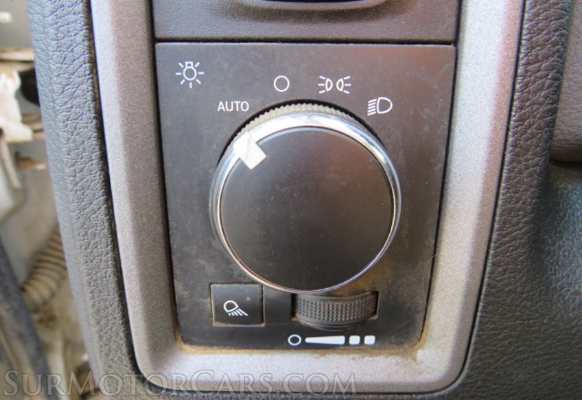 2017 Ram 1500 - Image 37