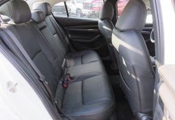 2021 Mazda Mazda3 Sedan - Image 29