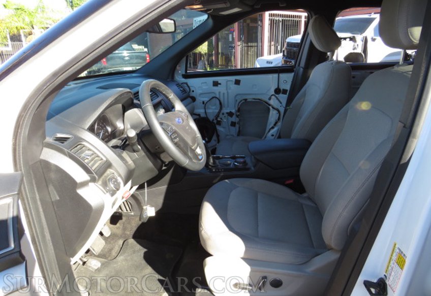 2018 Ford Explorer - Image 25