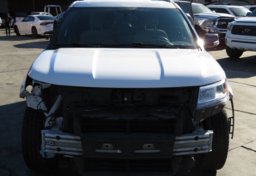 2018 Ford Explorer - Image 11