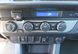 2022 Toyota Tacoma 4WD - Image 36