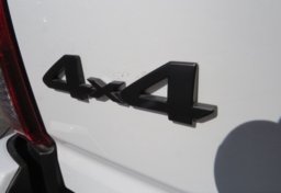 2022 Toyota Tacoma 4WD - Image 17