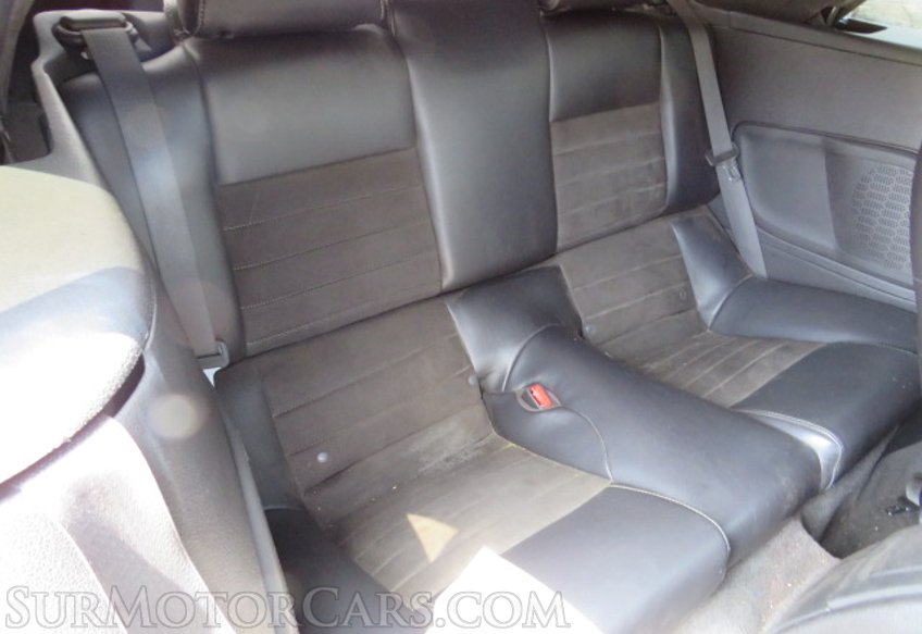 2013 Ford Mustang - Image 32