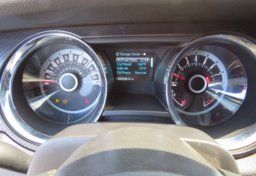 2013 Ford Mustang - Image 36