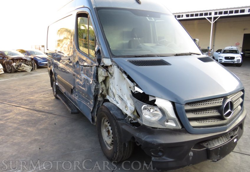 2018 Mercedes-Benz Sprinter Cargo Van - Image 4