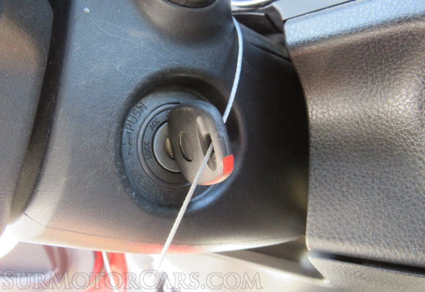 2020 Toyota Camry - Image 33