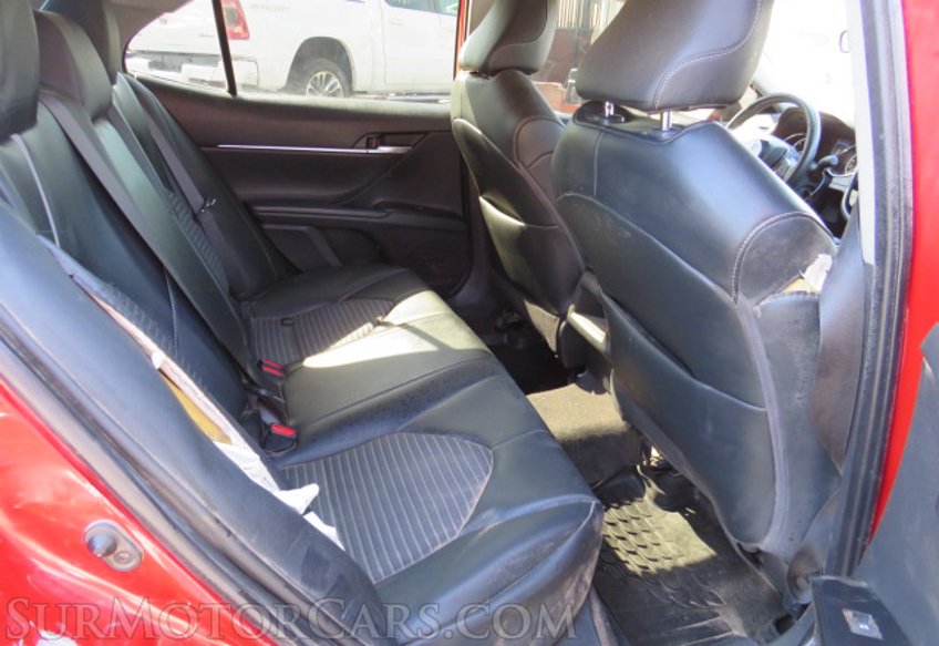 2020 Toyota Camry - Image 29