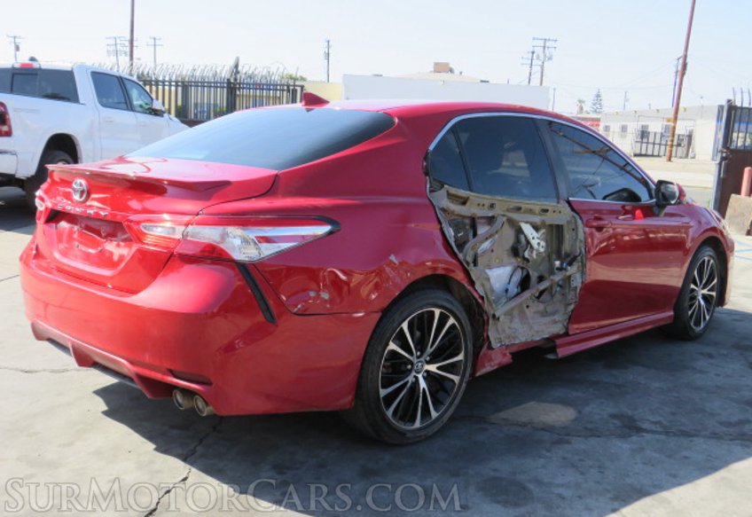 2020 Toyota Camry - Image 8