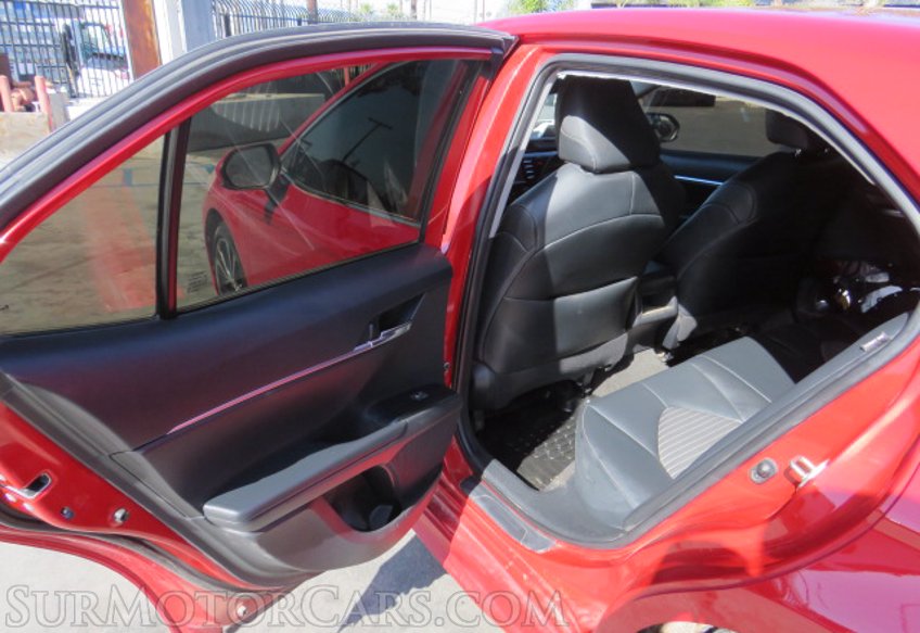 2020 Toyota Camry - Image 20