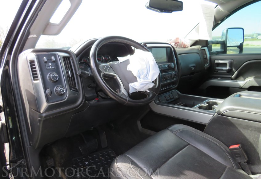 2015 Chevrolet Silverado 2500HD Built After Aug 14 - Image 29