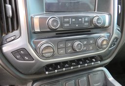 2015 Chevrolet Silverado 2500HD Built After Aug 14 - Image 44