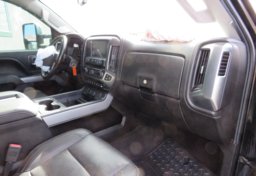 2015 Chevrolet Silverado 2500HD Built After Aug 14 - Image 31