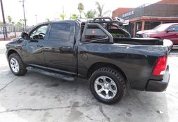 2017 Ram 1500 - Image 5