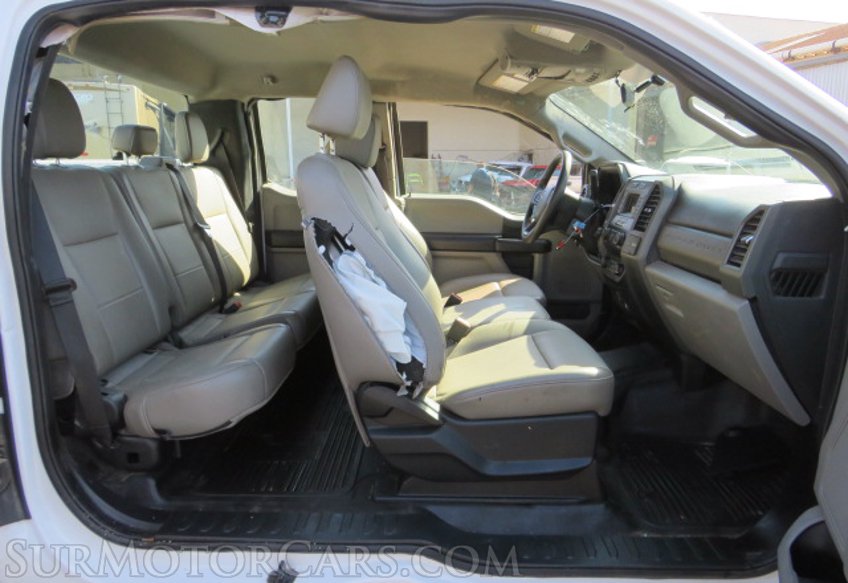 2021 Ford Super Duty F-350 SRW - Image 17