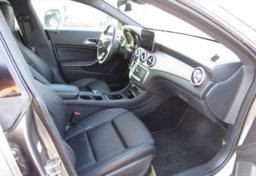 2019 Mercedes-Benz CLA - Image 23