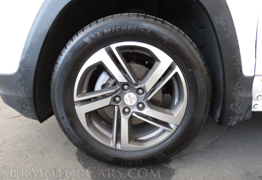 2021 GMC Terrain - Image 12