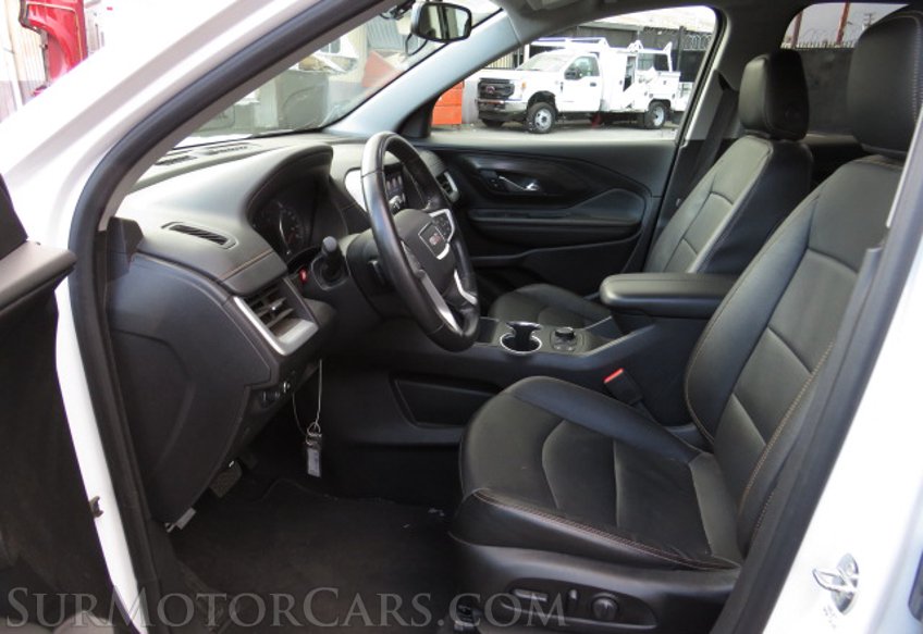 2021 GMC Terrain - Image 24