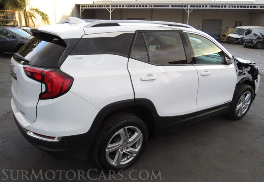 2021 GMC Terrain - Image 9