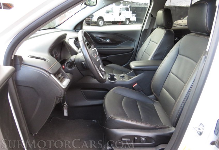 2021 GMC Terrain - Image 26