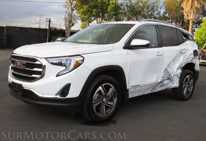 2021 GMC Terrain - Image 4