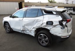 2021 GMC Terrain - Image 10