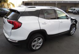 2021 GMC Terrain - Image 9