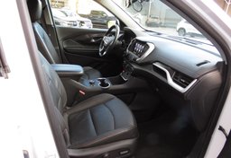 2021 GMC Terrain - Image 25