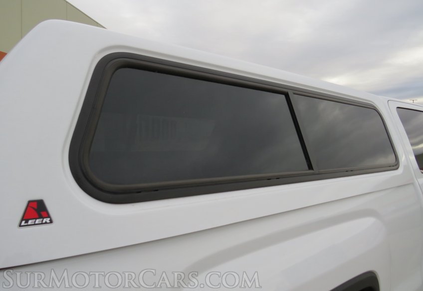 2017 GMC Sierra 1500 - Image 31