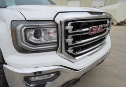 2017 GMC Sierra 1500 - Image 21